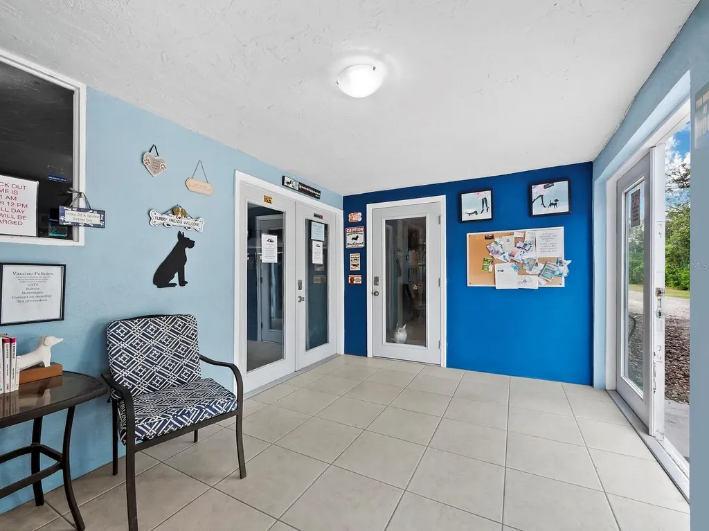 5645 Churchill Downs Road Sarasota FL 34241