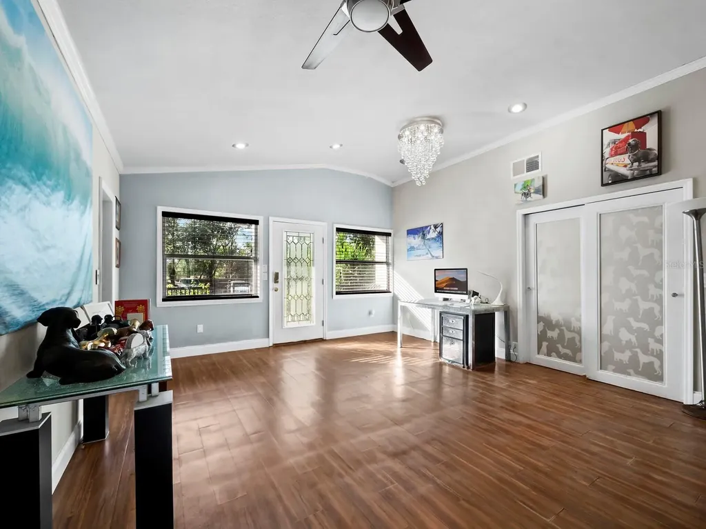 5645 Churchill Downs Road Sarasota FL 34241