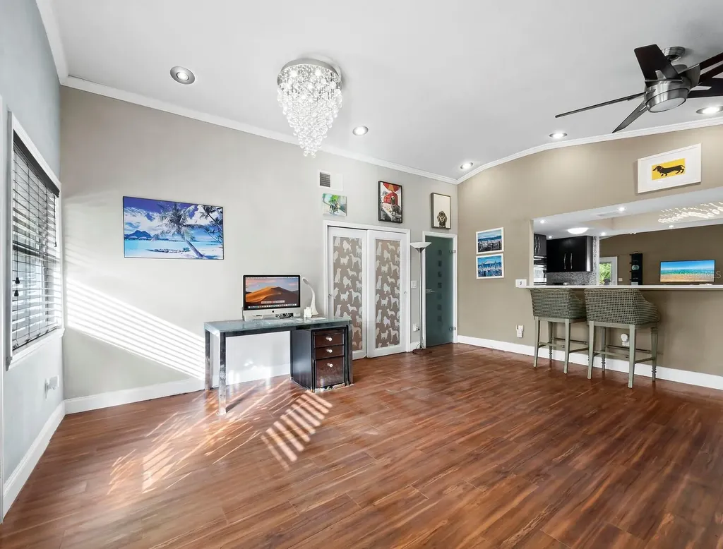 5645 Churchill Downs Road Sarasota FL 34241