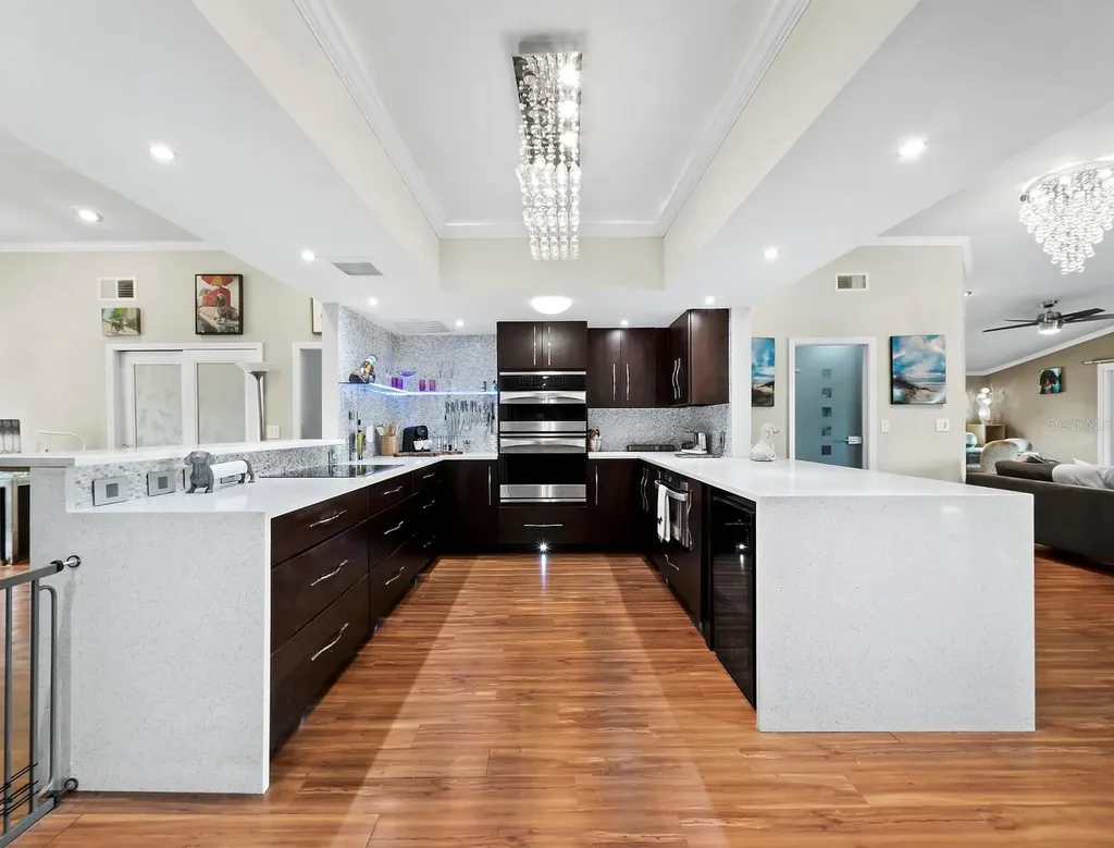 5645 Churchill Downs Road Sarasota FL 34241