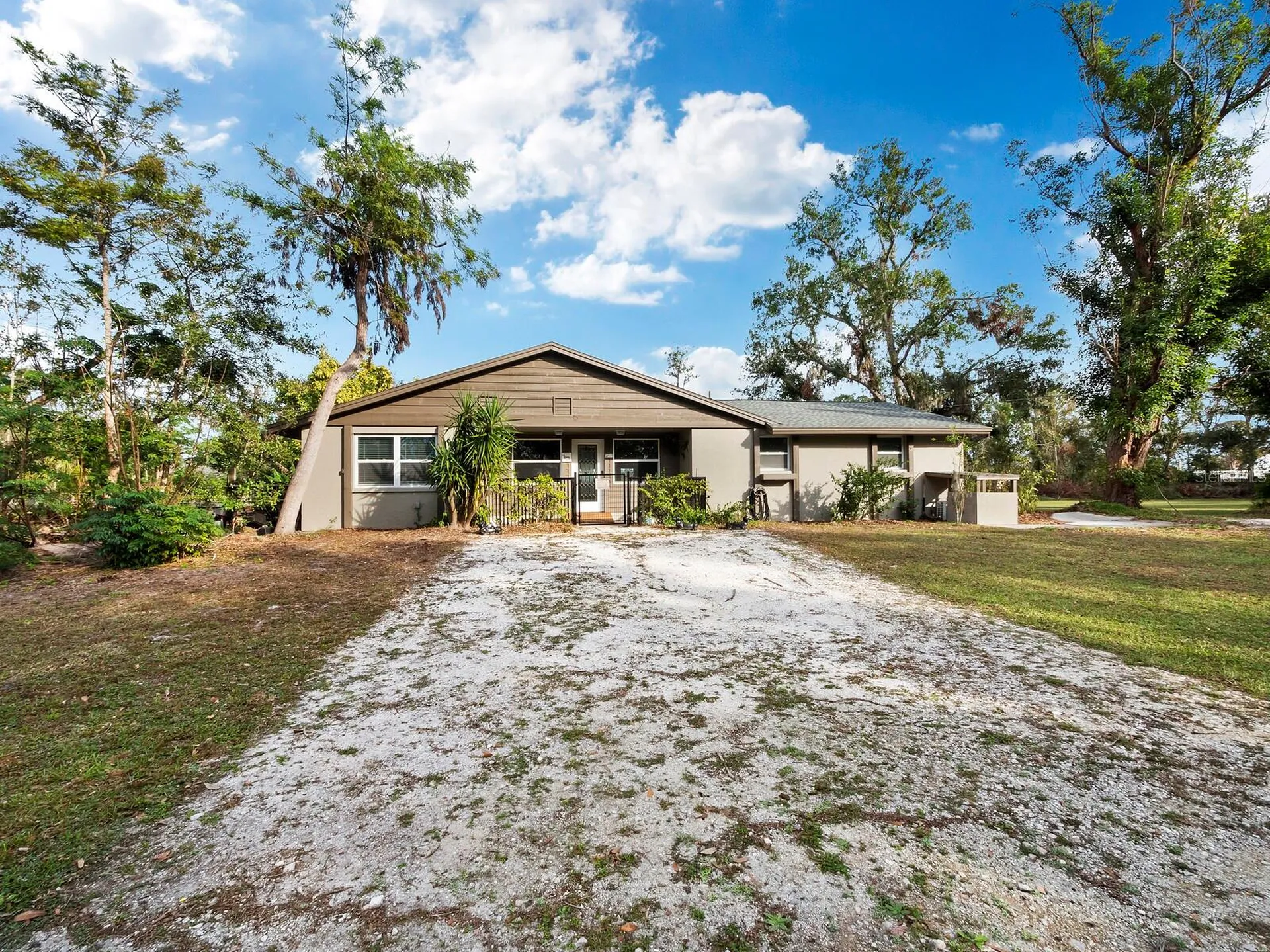 5645 Churchill Downs Road Sarasota FL 34241
