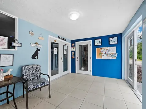 5645 Churchill Downs Road Sarasota FL 34241