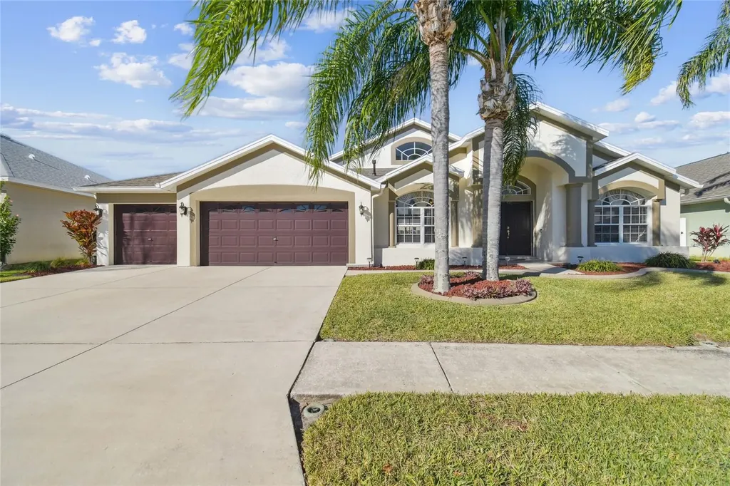 10338 Meadow Crossing Drive Tampa FL 33647