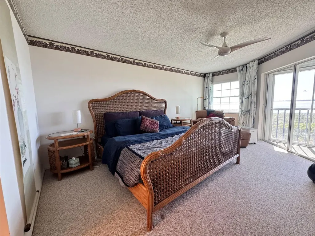 1155 Edgewater Circle Bradenton FL 34209