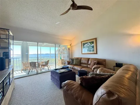 1155 Edgewater Circle Bradenton FL 34209