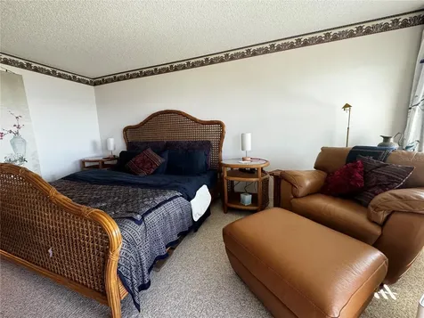 1155 Edgewater Circle Bradenton FL 34209