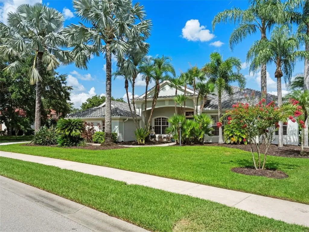 9052 Misty Creek Drive Sarasota FL 34241