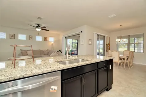 16340 Treasure Point Drive Wimauma FL 33598