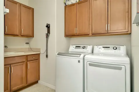 16340 Treasure Point Drive Wimauma FL 33598