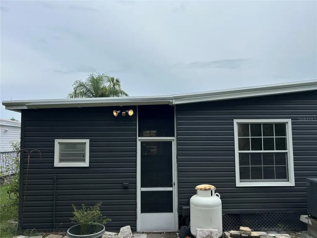4443 Tucker Square New Port Richey FL 34652