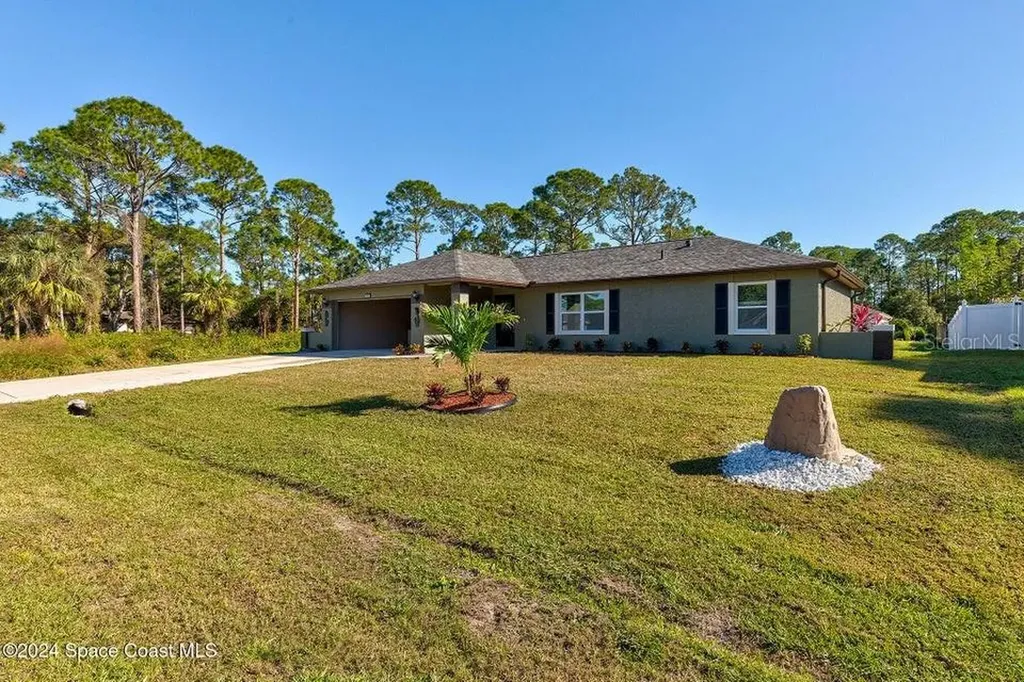 411 Wildwood Avenue SW Palm Bay FL 32908
