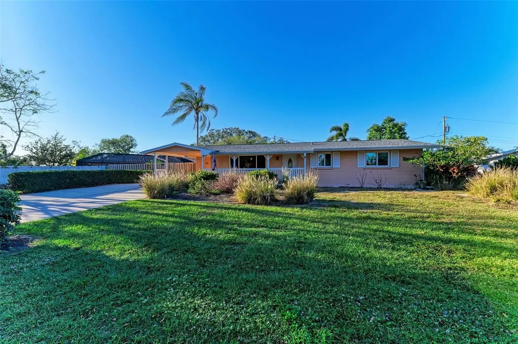 3153 Jennings Drive Sarasota FL 34239