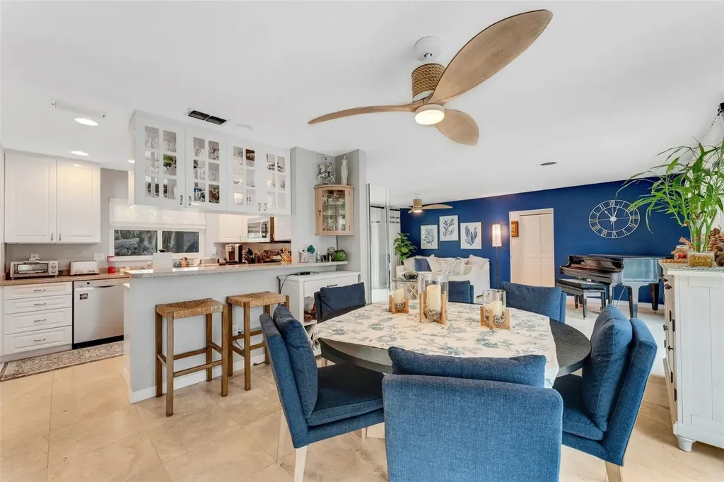 5376 Shadow Lawn Drive Sarasota FL 34242
