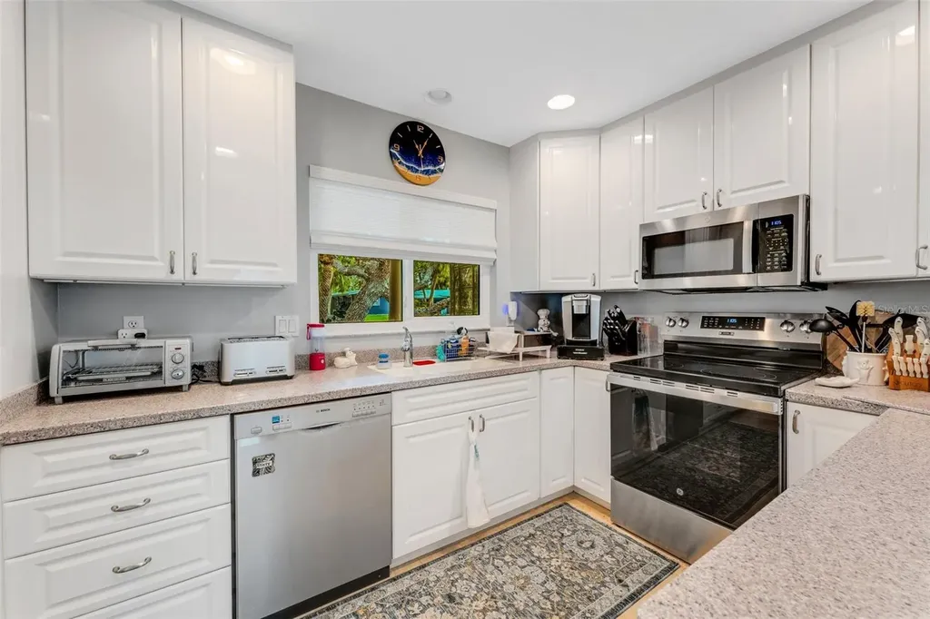 5376 Shadow Lawn Drive Sarasota FL 34242