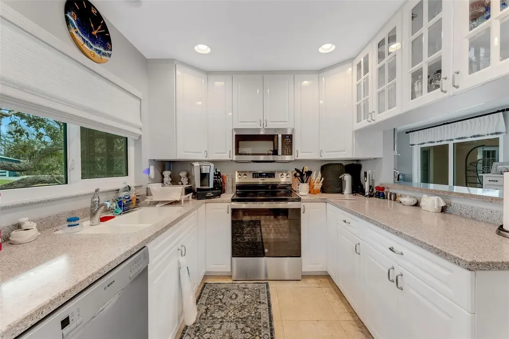 5376 Shadow Lawn Drive Sarasota FL 34242