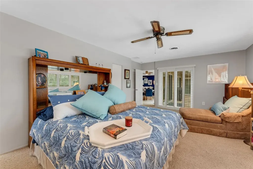 5376 Shadow Lawn Drive Sarasota FL 34242