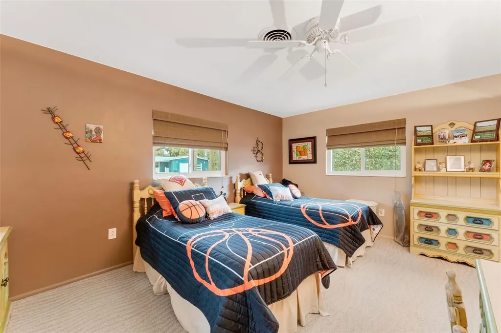 5376 Shadow Lawn Drive Sarasota FL 34242