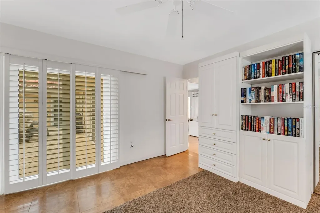 5376 Shadow Lawn Drive Sarasota FL 34242