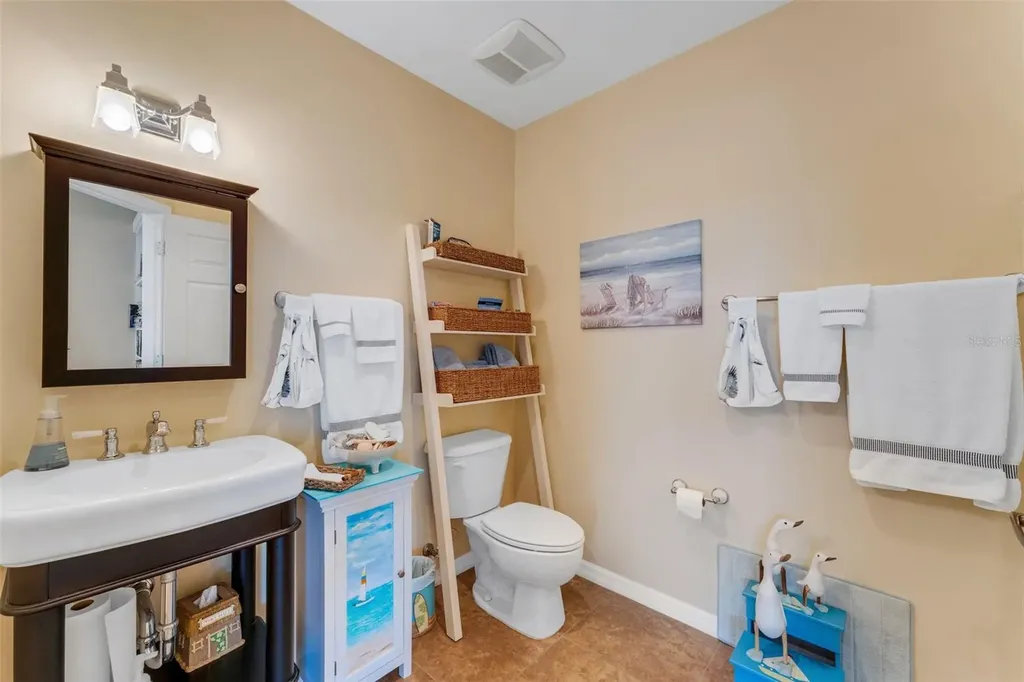5376 Shadow Lawn Drive Sarasota FL 34242