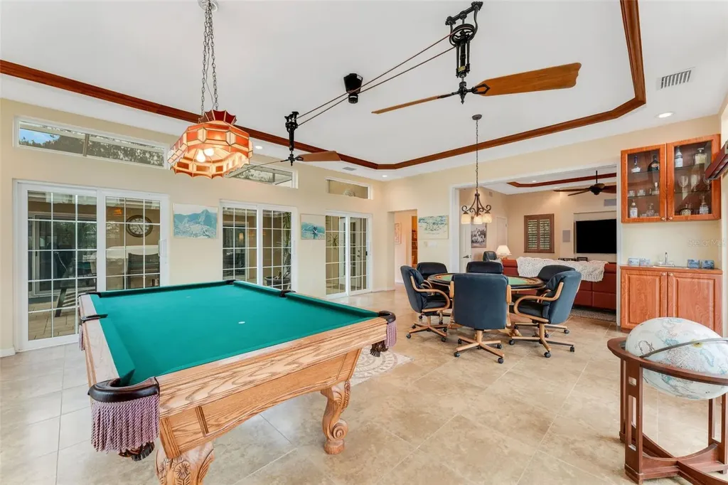 5376 Shadow Lawn Drive Sarasota FL 34242