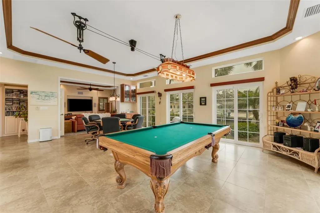 5376 Shadow Lawn Drive Sarasota FL 34242