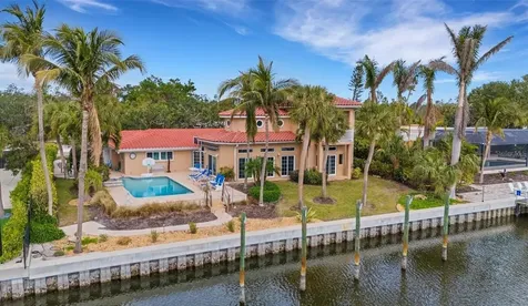 5376 Shadow Lawn Drive Sarasota FL 34242