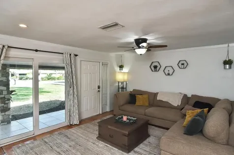 5620 Antoinette Street Sarasota FL 34232