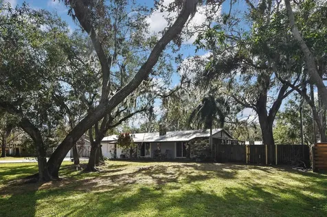 5620 Antoinette Street Sarasota FL 34232