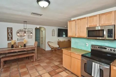 5620 Antoinette Street Sarasota FL 34232