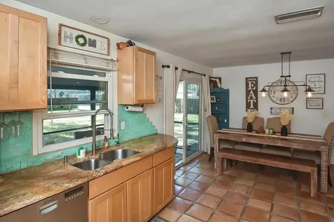 5620 Antoinette Street Sarasota FL 34232