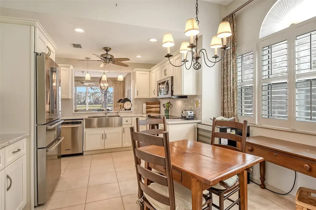 3416 W Chelmsford Court Sarasota FL 34235