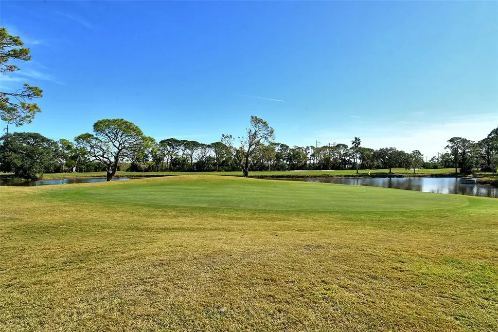 3416 W Chelmsford Court Sarasota FL 34235