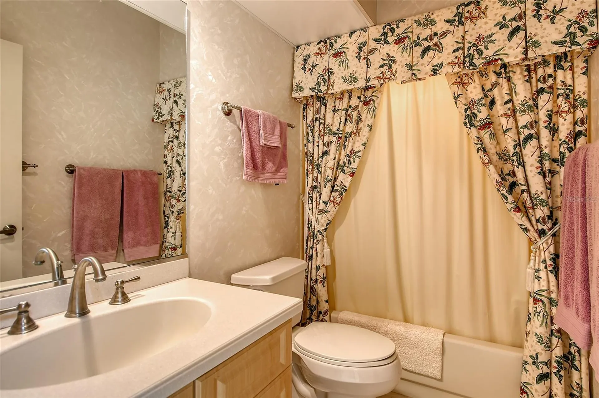 3416 W Chelmsford Court Sarasota FL 34235