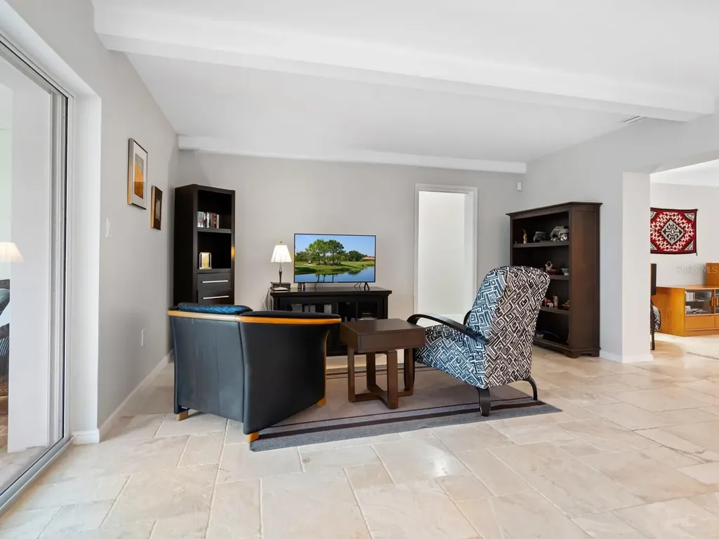 7331 Westmoreland Drive Sarasota FL 34243