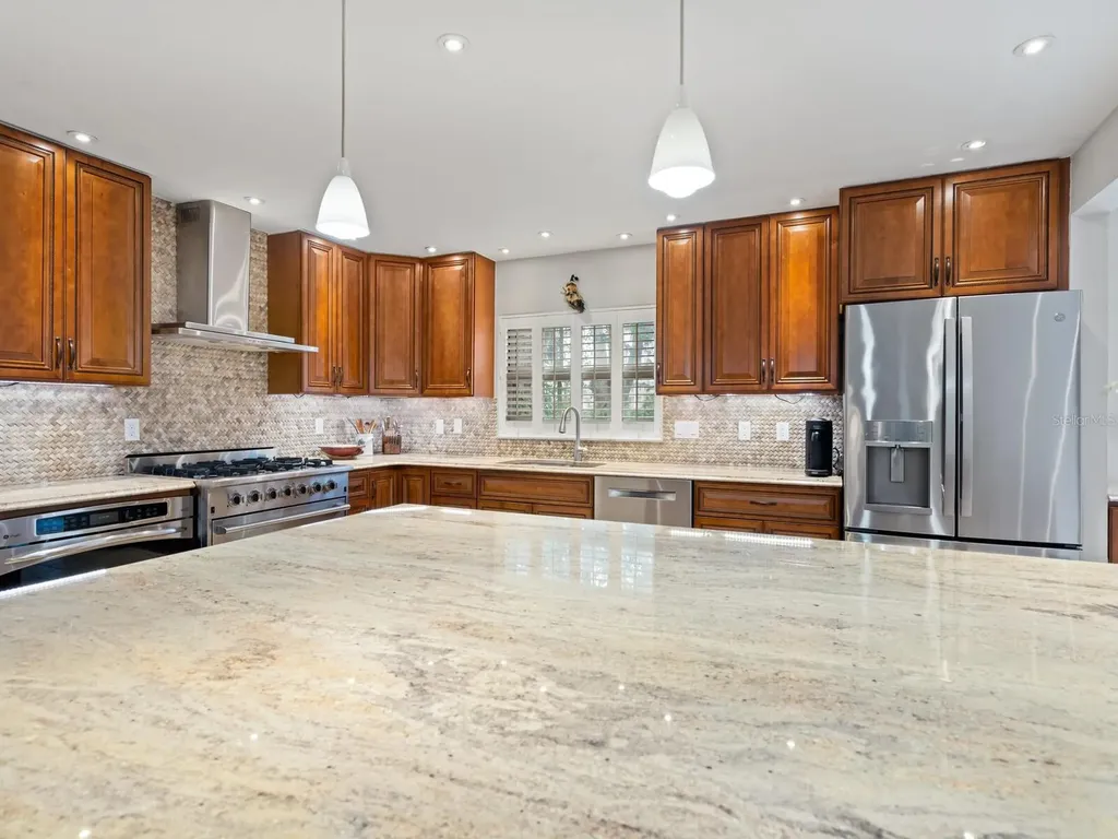 7331 Westmoreland Drive Sarasota FL 34243