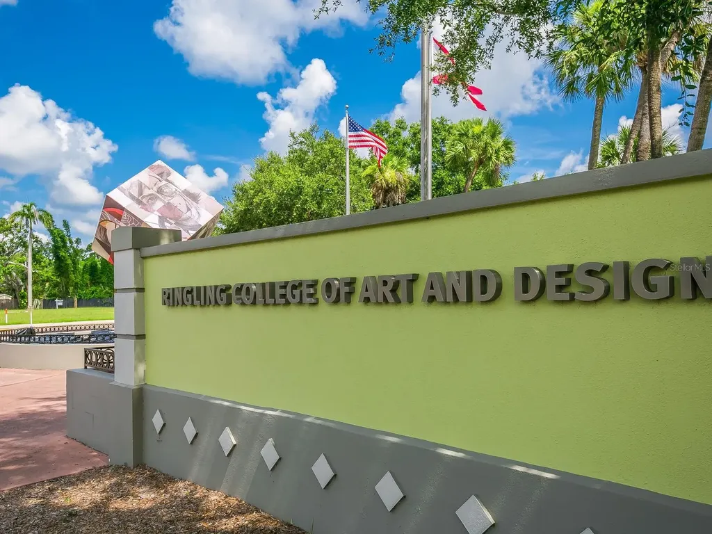 7331 Westmoreland Drive Sarasota FL 34243