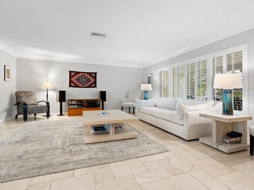 7331 Westmoreland Drive Sarasota FL 34243