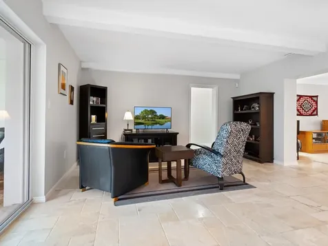 7331 Westmoreland Drive Sarasota FL 34243