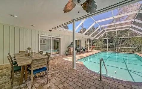7331 Westmoreland Drive Sarasota FL 34243