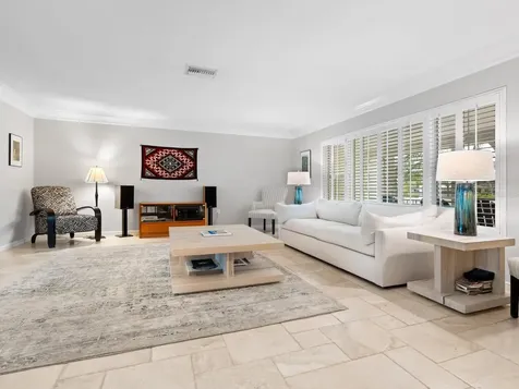 7331 Westmoreland Drive Sarasota FL 34243