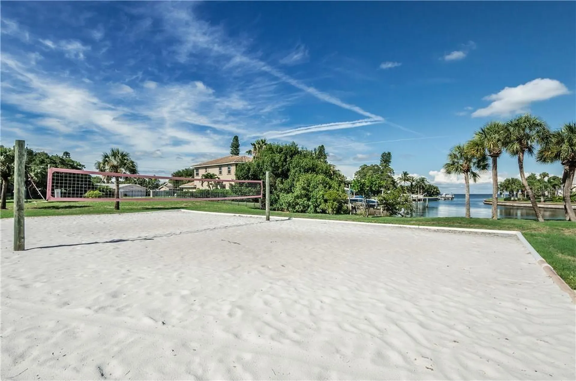 5004 Starfish Drive SE St Petersburg FL 33705