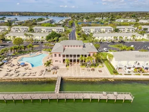 5004 Starfish Drive SE St Petersburg FL 33705