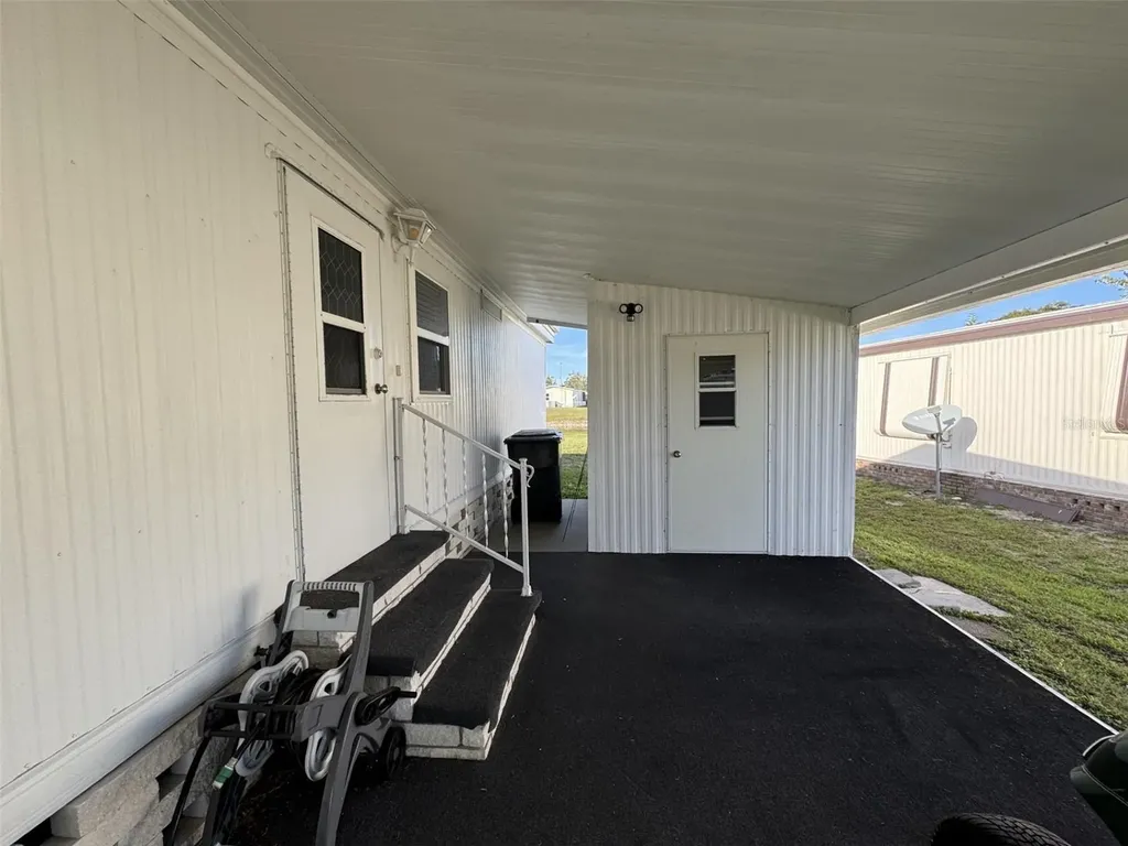 9138 Lake Point Boulevard Lake Wales FL 33898