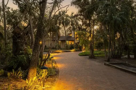 5112 Jungle Plum Road Sarasota FL 34242