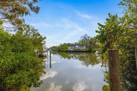 5112 Jungle Plum Road Sarasota FL 34242