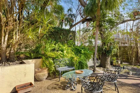 5112 Jungle Plum Road Sarasota FL 34242