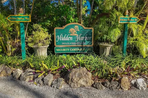 5112 Jungle Plum Road Sarasota FL 34242