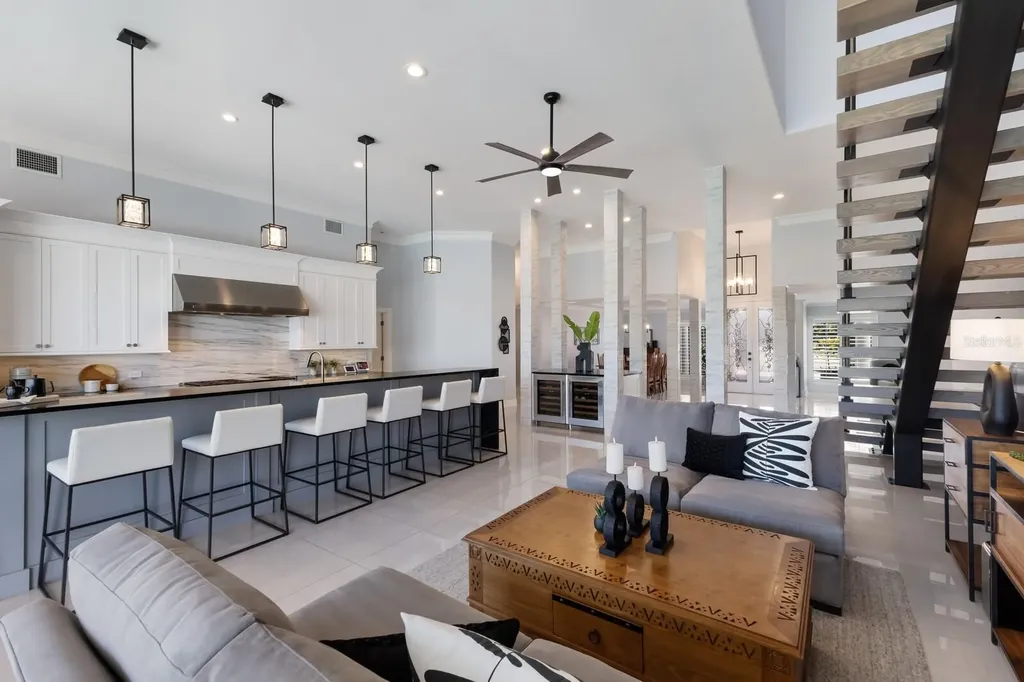 367 W Royal Flamingo Drive Sarasota FL 34236