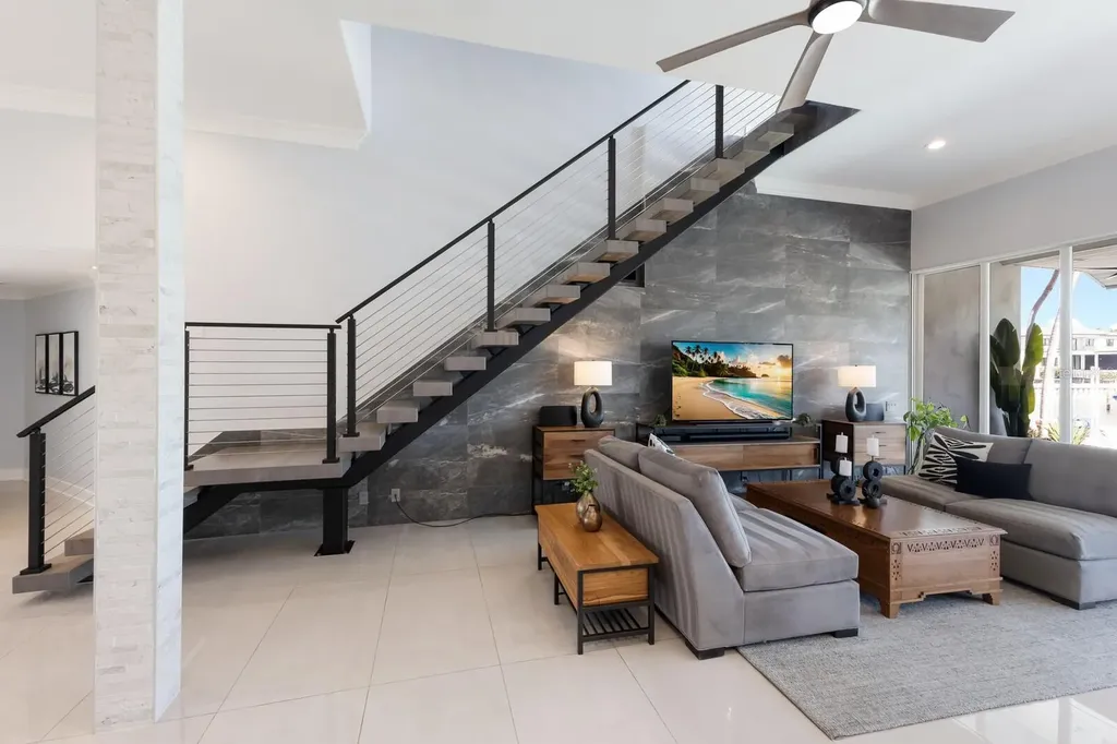 367 W Royal Flamingo Drive Sarasota FL 34236