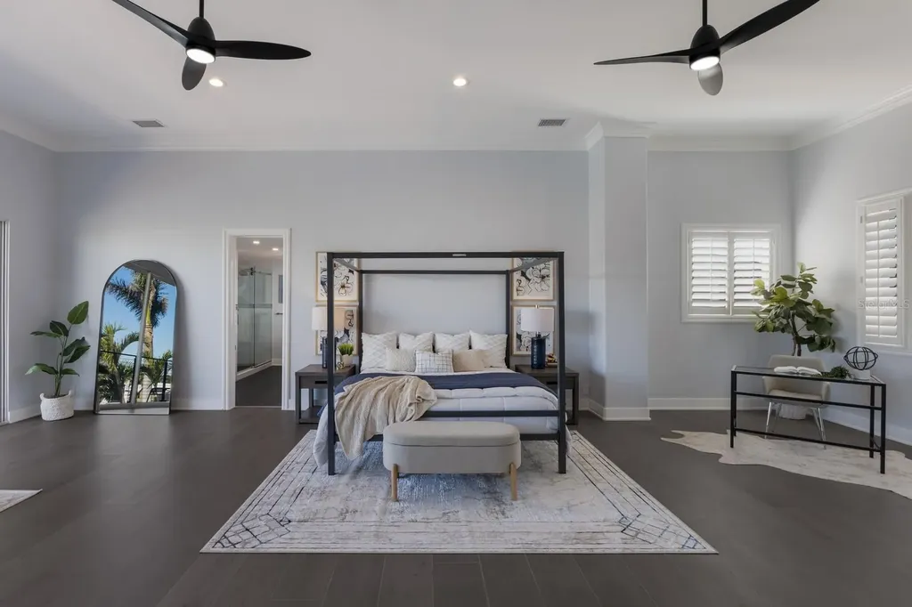 367 W Royal Flamingo Drive Sarasota FL 34236